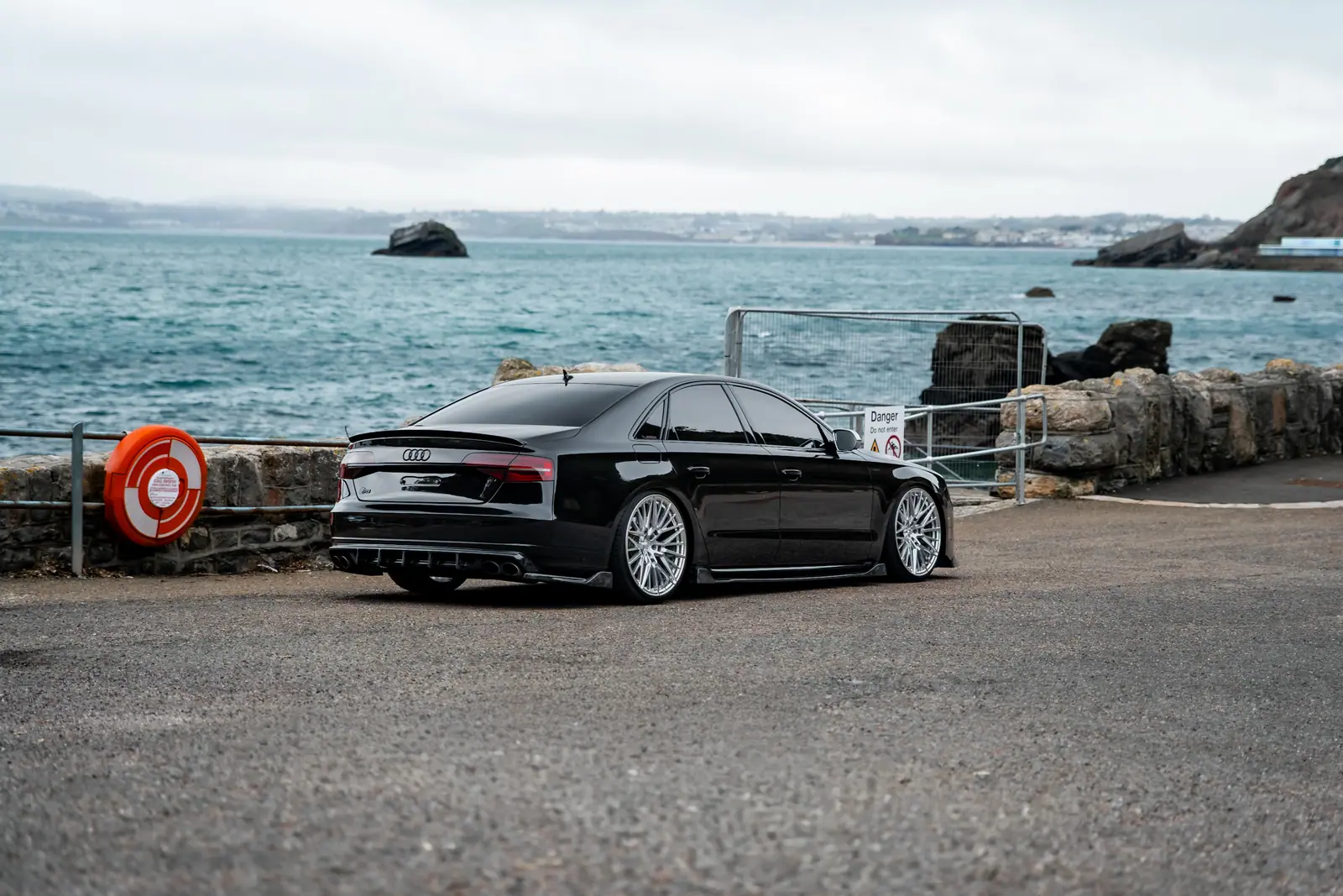 Audi S8 D4 on Aphero AF-2 forged wheels