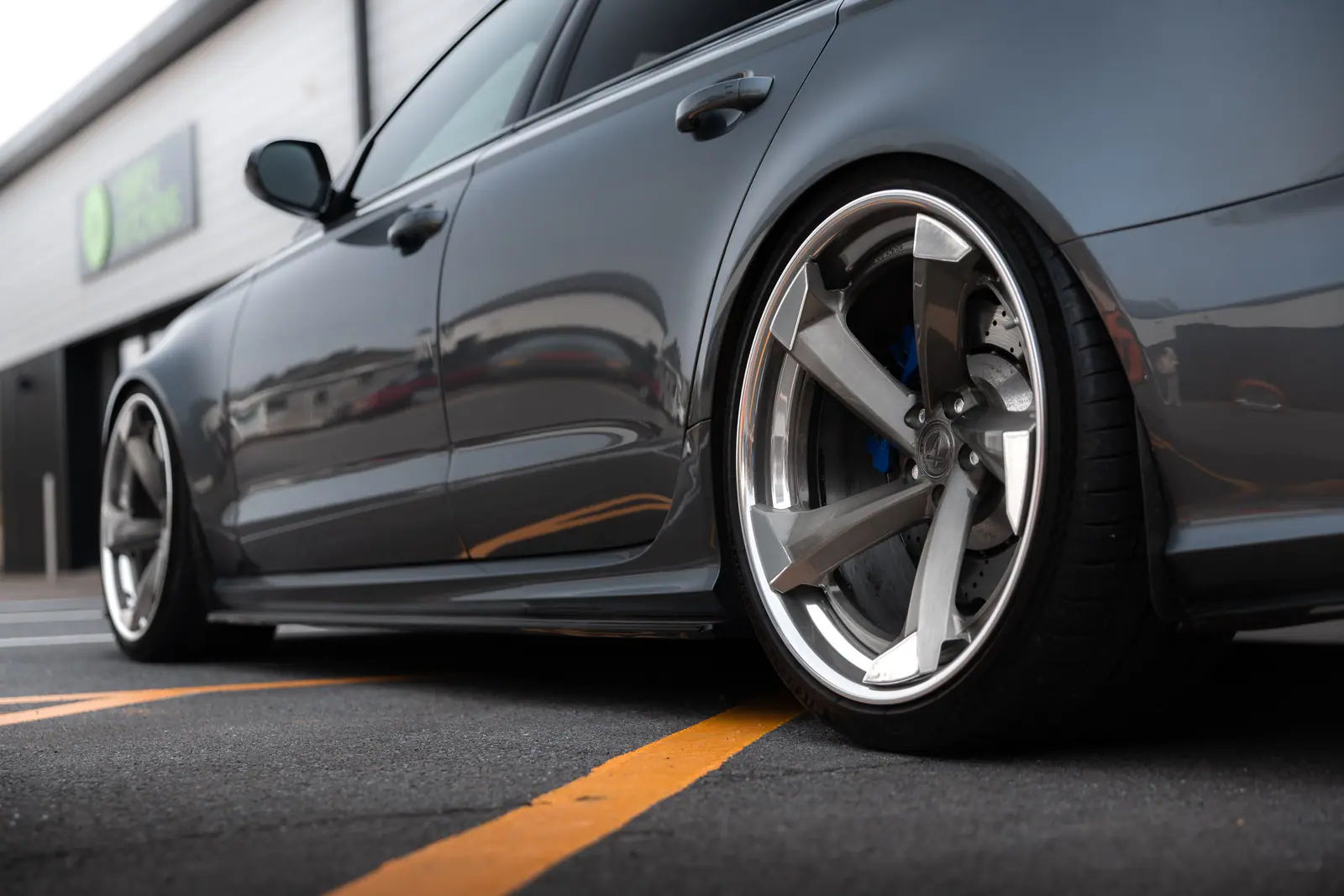 Audi RS6 C7.5 Performance fitted with Aphero AF-6 wheels