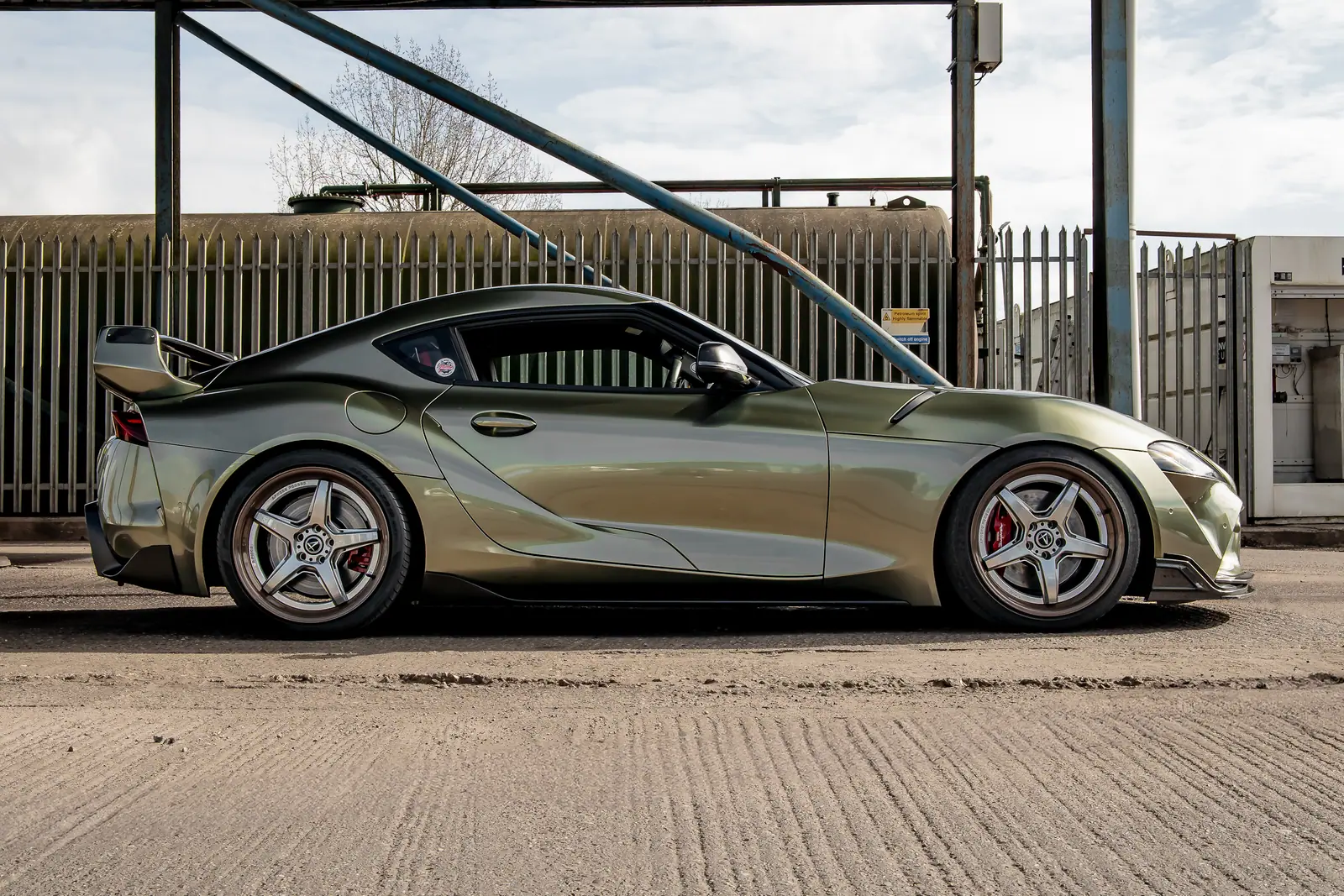 Toyota Supra GR fitted with Aphero JD-1 wheels