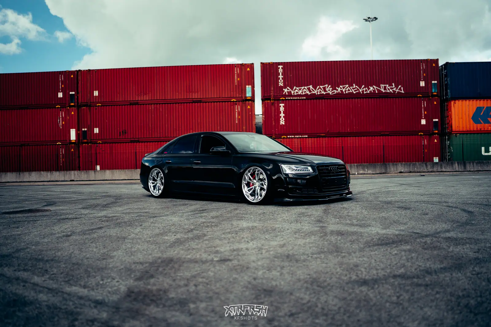 Audi A8 D4 fitted with Aphero LH-4 wheels